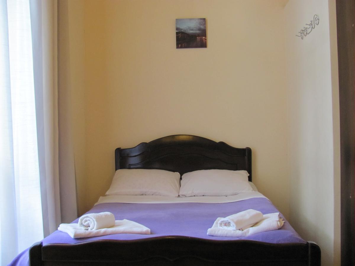 Lucky Travelers Room Tbilisi Ngoại thất bức ảnh